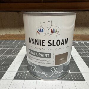 Annie Sloan Coco Chalk Paint